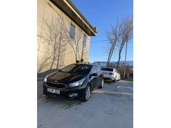 2014 KIA CEED 1.6 CRDI TEMİZ FULL PAKET