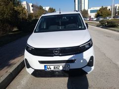 Sahibinden Opel Combo Life 1.5 D Edition 2025 Model 