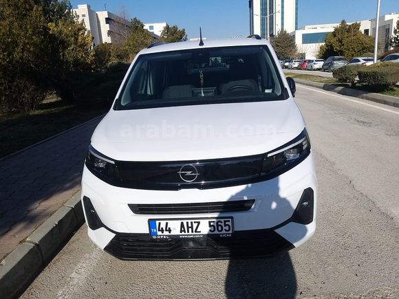 Sahibinden Opel Combo Life 1.5 D Edition 2025 Model 