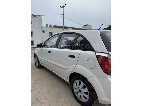 Sahibinden Kia Rio 1.5 CRDi Trend 2010 Model 