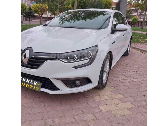 Sahibinden Renault Megane 1.5 dCi Touch 2018 Model 