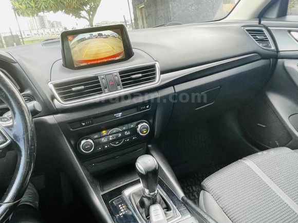 Galeriden Mazda 3 1.5 SkyActive-D Reflex 2016 Model Gaziantep