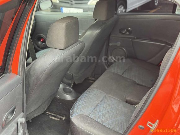 ALMER MOTOR'S DAN EMSALSİZ TEMİZLİKTE DOLU DOLU CLİO