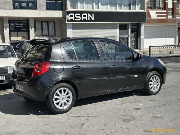 ALMER MOTORS'DAN FIRSATT CLİO 3 HATCBEK
