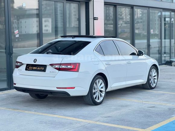 2016 SUPERB 1.6 TDI PRESTİGE CAM TAVAN 104 BİN'DE EMSALSİZ +