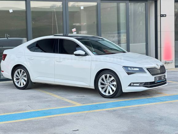 2016 SUPERB 1.6 TDI PRESTİGE CAM TAVAN 104 BİN'DE EMSALSİZ +