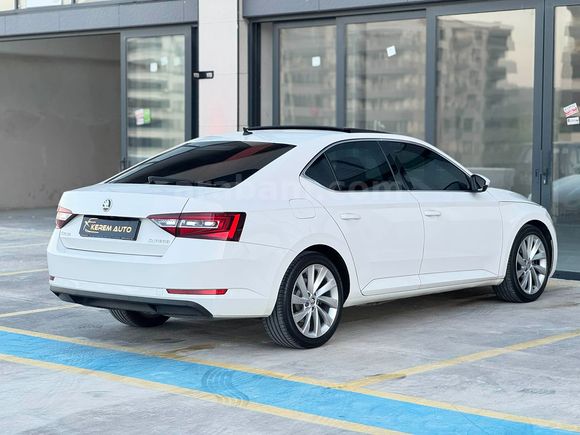 2016 SUPERB 1.6 TDI PRESTİGE CAM TAVAN 104 BİN'DE EMSALSİZ +