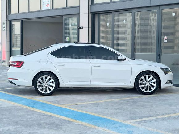 2016 SUPERB 1.6 TDI PRESTİGE CAM TAVAN 104 BİN'DE EMSALSİZ +