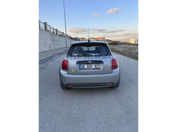 Sahibinden Mini Cooper SE 2023 Model 