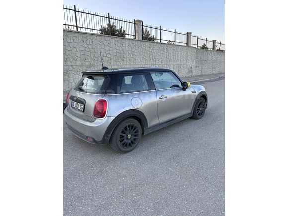Sahibinden Mini Cooper SE 2023 Model 