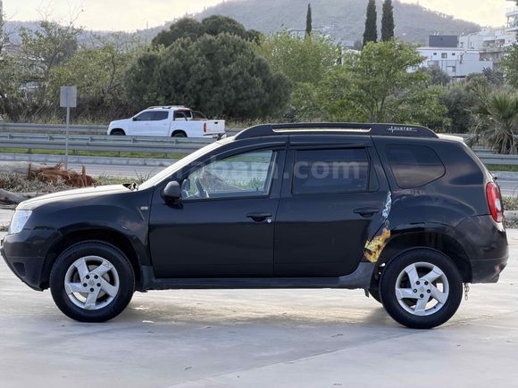 Galeriden Dacia Duster 1.5 dCi Laureate 2012 Model Aydın