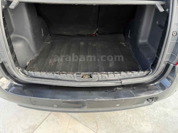 Galeriden Dacia Duster 1.5 dCi Laureate 2012 Model Aydın