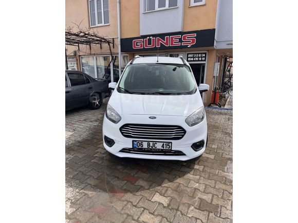 Galeriden Ford Tourneo Courier 1.5 TDCi Delux 2018 Model Van