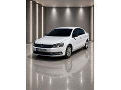 DEĞİŞENSİZ ORİJİNAL KM TEMİZ PASSAT COMFORTLINE