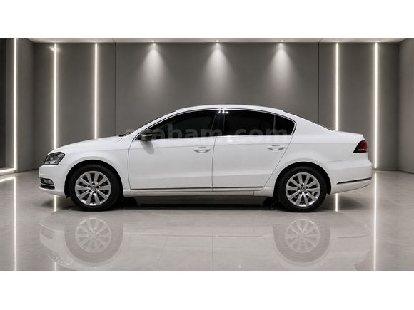 DEĞİŞENSİZ ORİJİNAL KM TEMİZ PASSAT COMFORTLINE