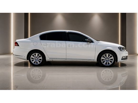 DEĞİŞENSİZ ORİJİNAL KM TEMİZ PASSAT COMFORTLINE