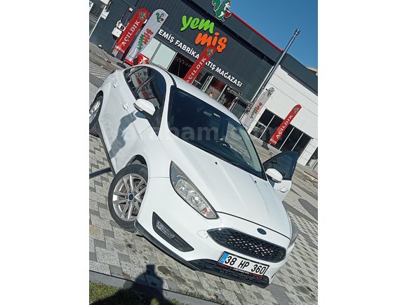 Sahibinden Ford Focus 1.6 TDCi Trend X 2015 Model