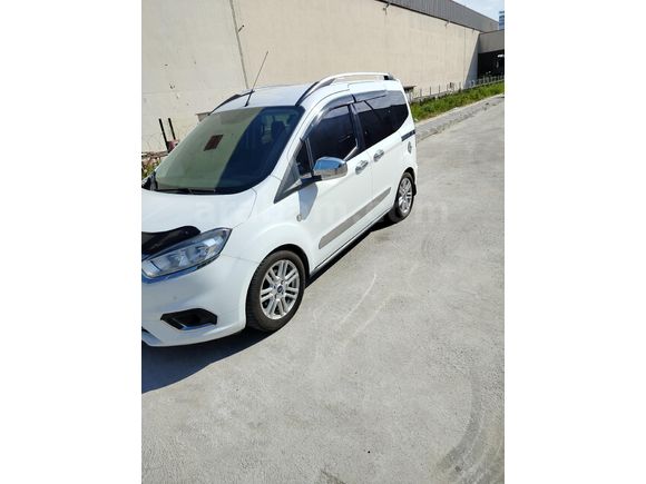Sahibinden Ford Tourneo Courier 1.5 TDCi Titanium Plus 2020 Model
