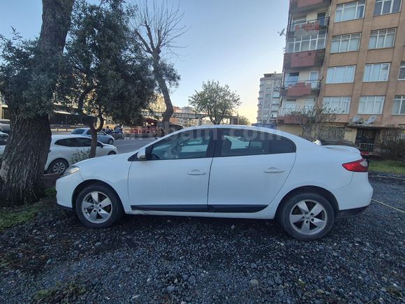 Galeriden Renault Fluence 1.5 dCi Privilege 2011 Model İstanbul