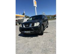 Sahibinden Nissan Navara 2.5 TDI 4x2 SE 2009 Model  275.000 km Siyah