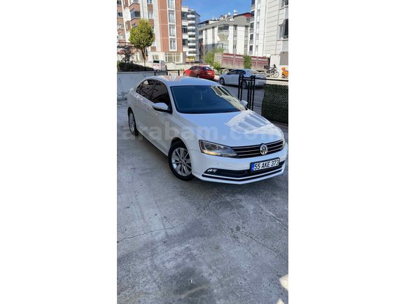 Memurdan Otomatik Temiz  düşük Km Jetta