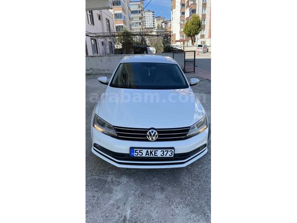 Memurdan Otomatik Temiz  düşük Km Jetta