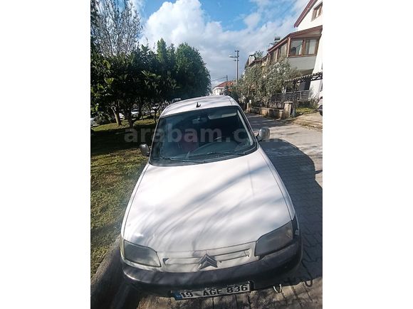 Sahibinden Citroen Berlingo 1.9 D 2003 Model Hususi Ruhsatlı Broadway Parasına