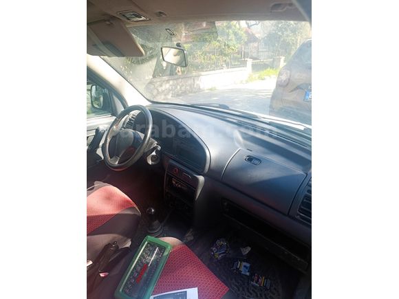 Sahibinden Citroen Berlingo 1.9 D 2003 Model Hususi Ruhsatlı Broadway Parasına