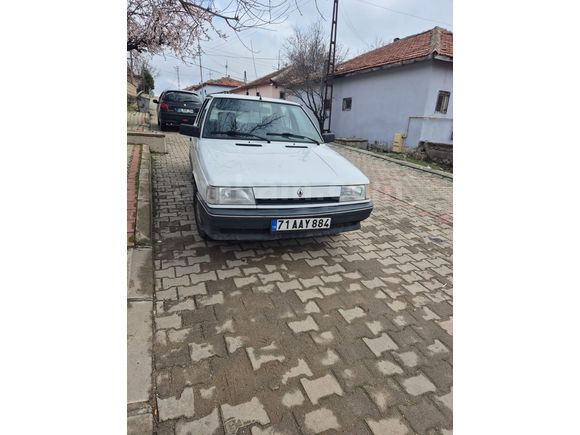 Sahibinden Renault R 9 1.4 Broadway 1995 Model