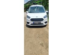 Sahibinden Ford Tourneo Courier 1.5 TDCi Titanium 2019 Model Kocaeli 69.000 km Beyaz
