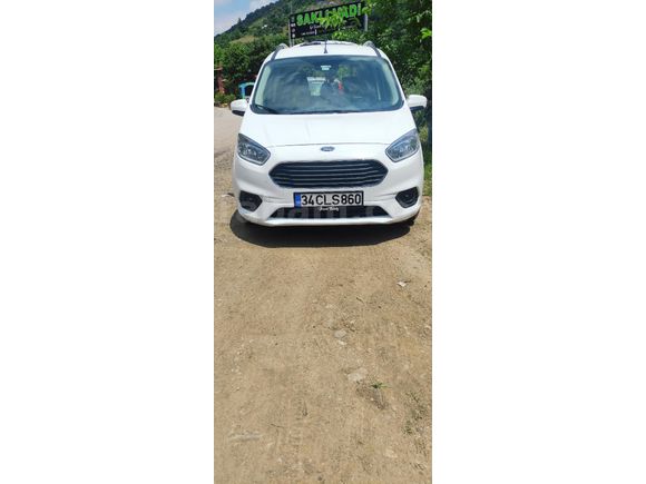 Sahibinden Ford Tourneo Courier 1.5 TDCi Titanium 2019 Model Kocaeli 69.000 km Beyaz