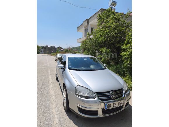 Sahibinden Volkswagen Jetta 1.6 TDi Primeline 2011 Model