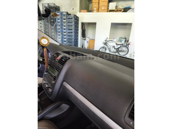 Sahibinden Volkswagen Jetta 1.6 TDi Primeline 2011 Model