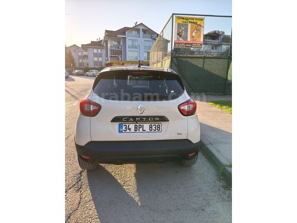 Sahibinden Renault Captur 1.2 TCe Icon 2013 Model