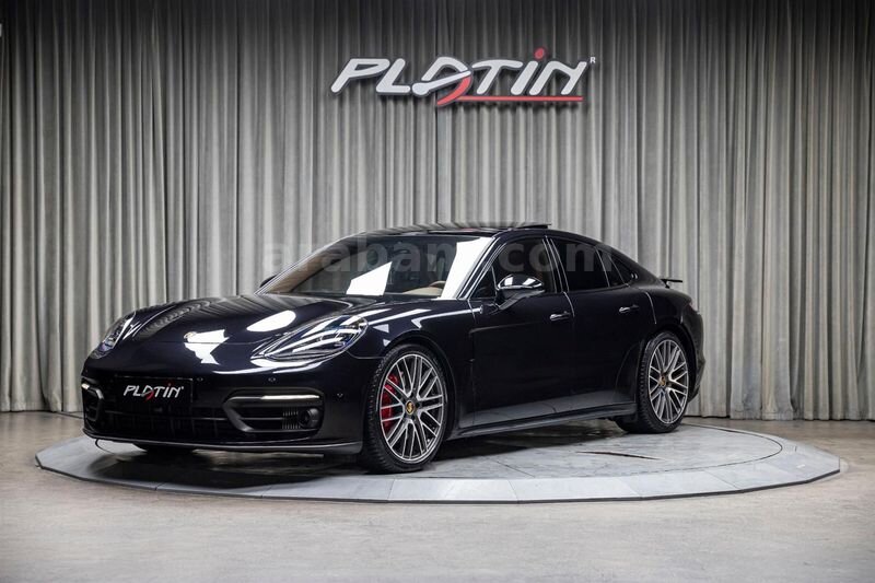 Galeriden Porsche Panamera 2022 Model İstanbul 39.773 km Siyah 1
