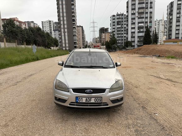 Sahibinden Ford Focus 1.6 Ghia 2006 Model 