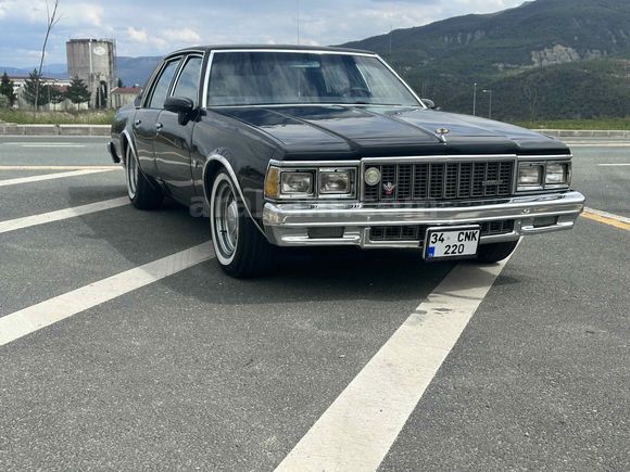 RMZ AUTO GARAGE’DAN: YAŞAYAN BİR EFSANE 1979 CHEVROLET CAPRICE CLASSIC