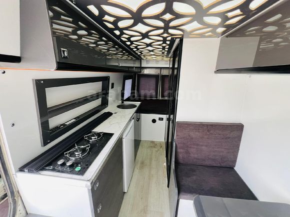 2025 yapımı - İçi Sıfır - Ruhsatlı - Full Donanımlı Masrafsız Motokaravan
