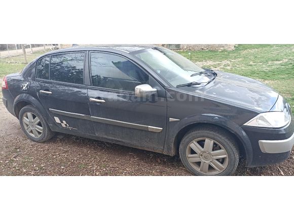 Sahibinden Renault Megane 1.5 dCi Dynamique 2005 Model  277.150 km Siyah