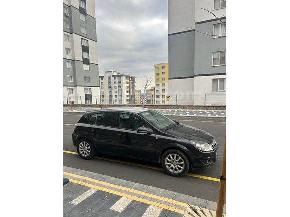Sahibinden Opel Astra 1.6 Essentia 2012 Model