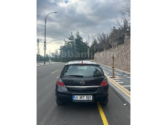 Sahibinden Opel Astra 1.6 Essentia 2012 Model