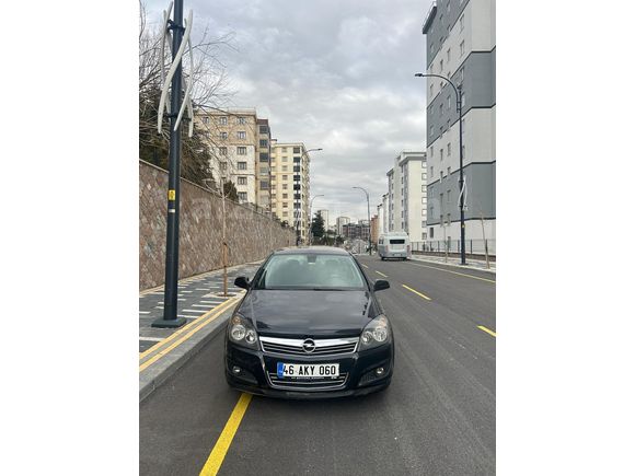 Sahibinden Opel Astra 1.6 Essentia 2012 Model