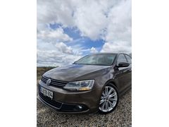 Sahibinden Volkswagen Jetta 1.6 TDi Highline 2011 Model  260.000 km Kahverengi