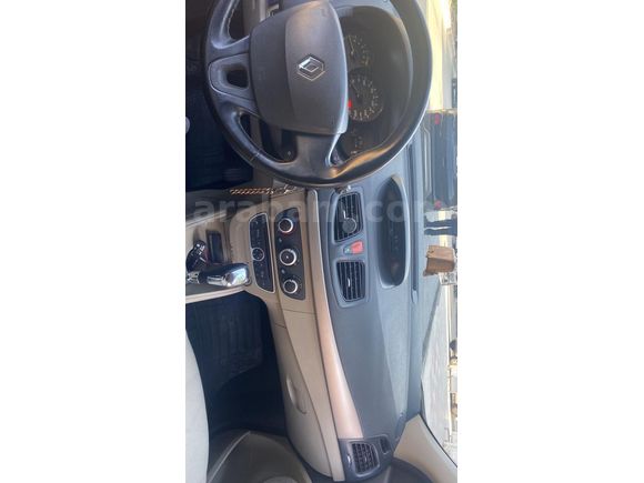 Sahibinden Renault Megane 1.6 Expression 2010 Model