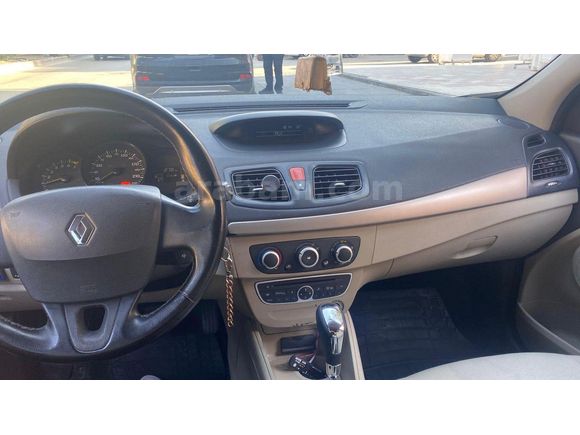 Sahibinden Renault Megane 1.6 Expression 2010 Model
