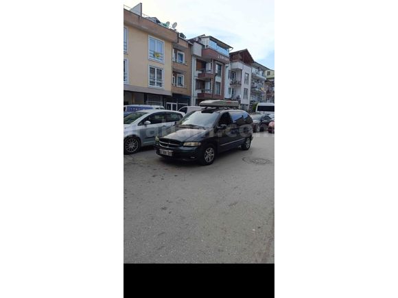 Sahibinden Chrysler Grand Voyager 2.4 SE 2000 Model