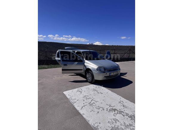 Sahibinden Renault Clio 1.4 2000 Model  248.000 km Gri (Gümüş)