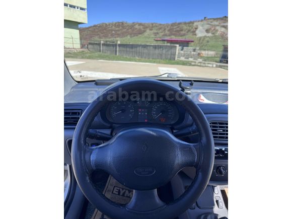 Sahibinden Renault Clio 1.4 2000 Model  248.000 km Gri (Gümüş)