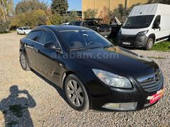 Galeriden Opel Insignia 1.6 T Edition Elegance 2012 Model Sakarya 132.232 km Beyaz