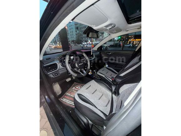 Sahibinden Kia Stonic 1.0 T-GDI Elegance Plus 2024 Model 